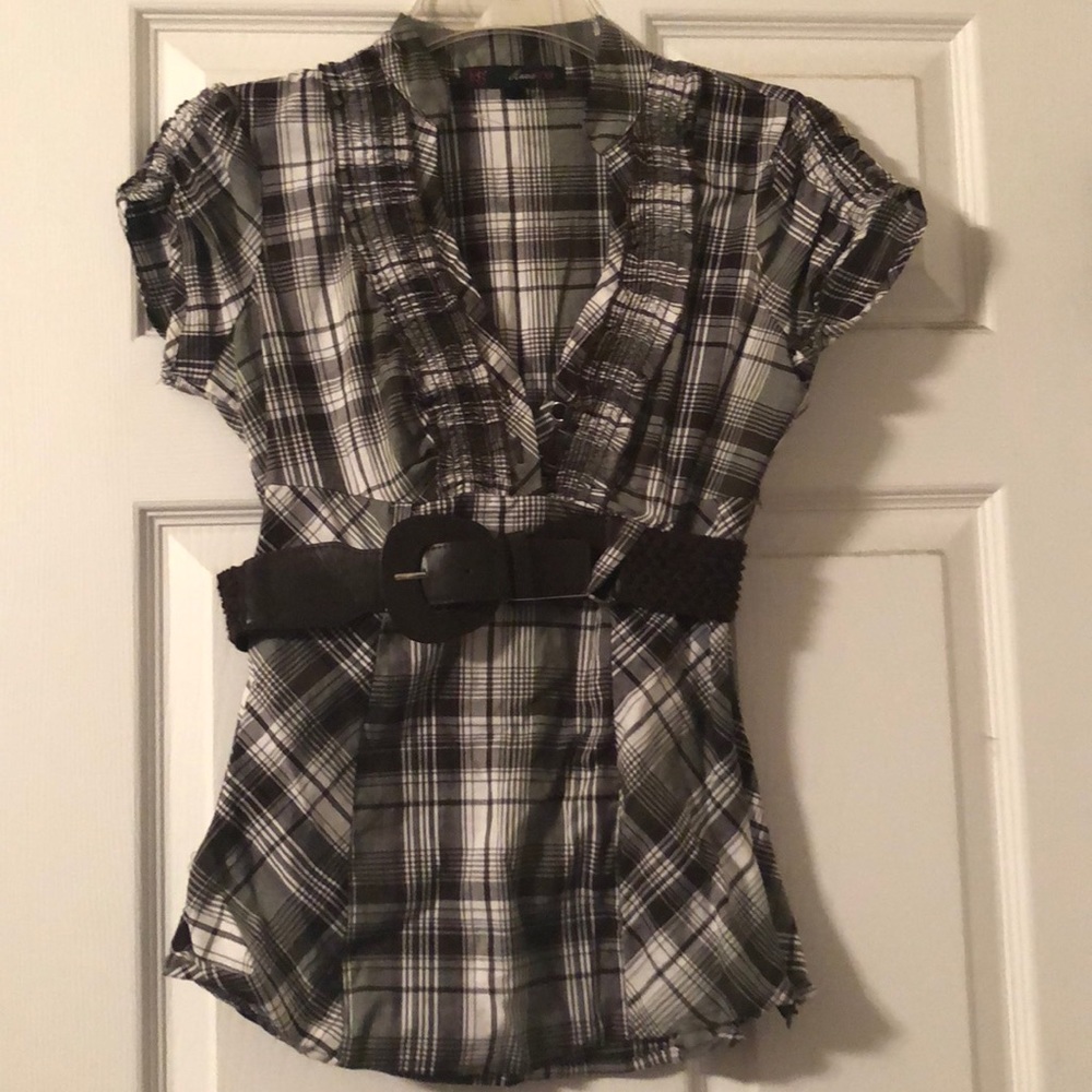 New without tags top